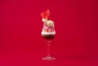 東京ミッドタウンで旬のいちごたっぷりのいちごフェア--限定パフェや新作スイーツが登場