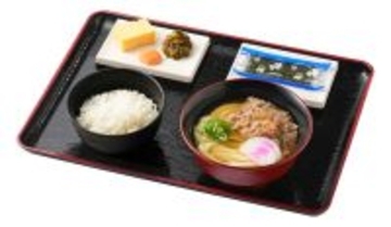 【資さんうどん】朝限定のお得な定食メニュー「肉うどん定食」「かしわうどん定食」など500円台～