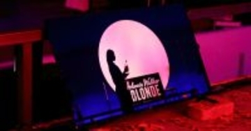 “割って楽しむ”ジョニーウォーカー「ブロンド」登場! 麻布台ヒルズで一杯500円のイベント開催