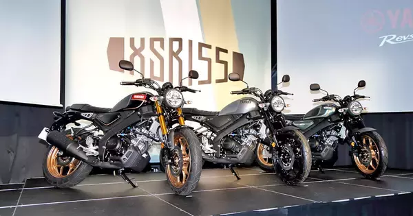 バイク初心者に最適? ヤマハ「XSR155」はレトロで扱いやすい新型バイク