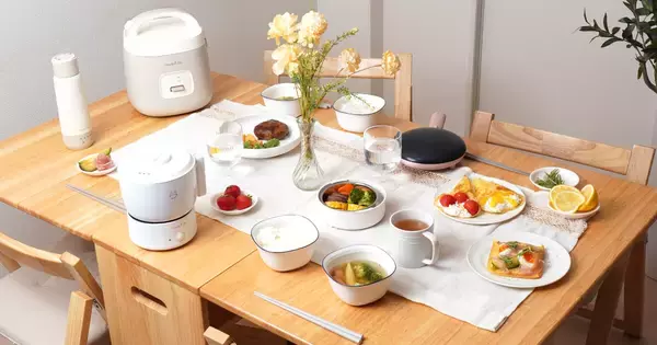 サンコー、おかずを同時調理できるころんと丸い炊飯器など調理家電3種