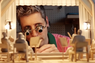 OpenAI、動画AI「Sora 2」と「Sora」アプリを発表、“GPT-3.5級の進化”とは?