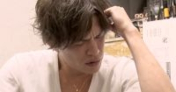 「全員、顔が死んでる」　義務感だけでシャンパンコールを行っている現状を指摘