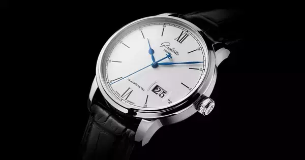 職人技×工業力。ドイツの作り込みが際立つ腕時計 3本