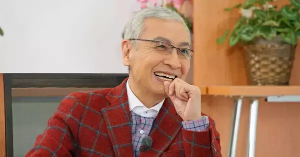 「僕はインタビューされるのが嫌い」久米宏さんが評価したおぎやはぎのMC