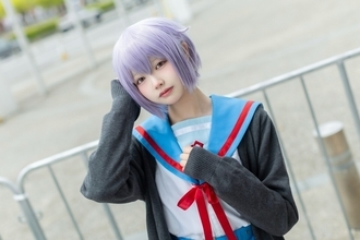 「自分ではない誰かになりたくて」舞台俳優の顔を持つコスプレイヤー、『涼宮ハルヒシリーズ』長門有希の衣装秘話「クローゼットの奥にしまっていた」