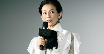 「近所のコンビニに行くくらいでも…」　鈴木保奈美の年末年始の過ごし方は?　柴咲コウも大興奮