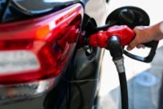 「ガソリン暫定税率」ってなに? 2025年12月末に廃止されるとガソリンはどれくらい安くなるのかFPが解説