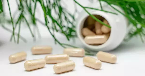 上皇陛下の執刀医は何を飲む? サプリメントを"健康習慣"に変える正しい使い方