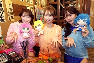 マリンちゃんの水着や金髪をイメージ!? SEAガールズの“ミスマリン”一ノ瀬のこ・“ミスワリン”後藤真桜・“ミスウリン”西野夢菜、約2年半越しに実現した「磯丸水産」×「海物語」注目メニュー語る