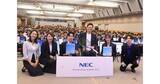 「NECの内定式「Welcome Day」に潜入 - AIアバターとして森田社長が登場」の画像1