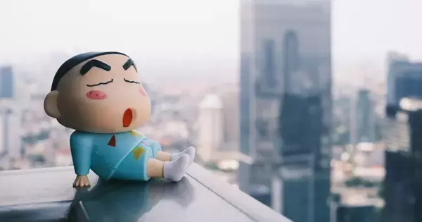 『クレヨンしんちゃん』野原家のマイホーム、今買うといくら？想定年収や住宅ローン返済額を試算してみた