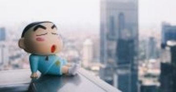 『クレヨンしんちゃん』野原家のマイホーム、今買うといくら？想定年収や住宅ローン返済額を試算してみた