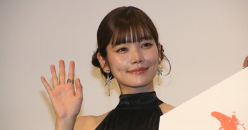 加藤千尋、ホラー映画出演のために“叫ぶ練習”「叫ぶのって難しい」　映画『氷血』公開記念舞台挨拶