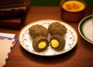 【マクドナルド】新作ホットスイーツ「クリームブリュレホットドーナツ」が登場 - ザクもち生地の中にとろ～りクリーム