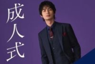 トレンドのダークカラーを提案、ORIHICAの2026年成人式コーディネート