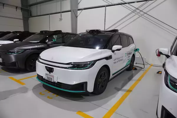 UberとBaiduがタッグ! ドバイの車両基地でロボタクシーの安全運行を支える秘密に迫る