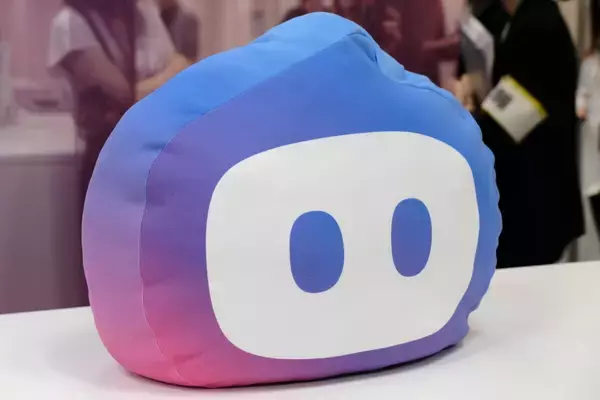 Yahoo!全サービスへの「Agent i」導入を急速推進中。「LINEアルバムの動画化」など新機能を見てきた
