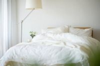 「夫婦の寝室」同室・別室どちらが多い? - 子どもがいる既婚女性に調査