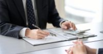 年金不安に煽られて買ってはいけない金融商品