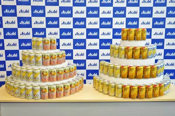 「未来のレモンサワー」から“濃いめ”が期間限定登場! 果実の食感を楽しむ「まるごと食感サワー」第一弾