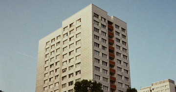 新築じゃなくていい理由──築35年の家に住む人たちのリアルな本音