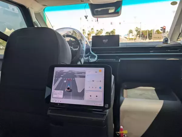 中東にも広がるロボタクシーサービス! アブダビでUber×WeRideのデモ走行を体験した