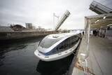 「【試乗レポ】三井不動産の舟運プロジェクト、4月始動‐日本橋～豊洲を結ぶ「フル電動船」は静かで速い?」の画像1