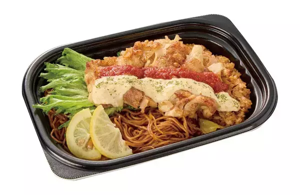 【ドンキ】総重量500g超! 大容量弁当シリーズに新商品「チキンジャンバラヤとソース焼きそば」「チキン×甘コーンガーリックライス」が登場