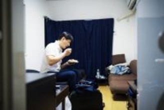 “狭い家”居住経験者が教える「解消法」28選……窮屈すぎる場所、3位収納、2位お風呂、1位は?＜一人暮らし・引越し予定者必見＞