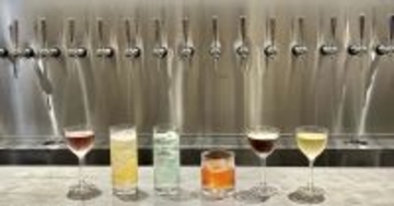 日本初? 渋谷にタップ式カクテルバー誕生、スパークリング日本酒「SummerFall」で新体験