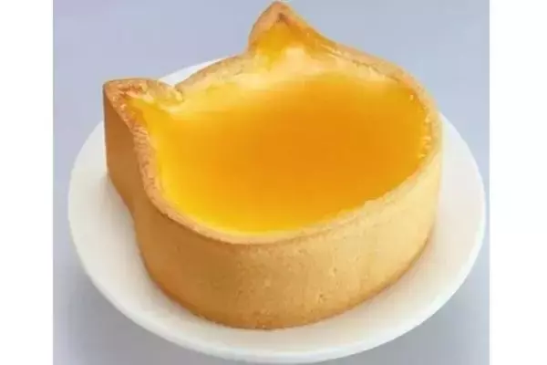 【ファミマ限定】“ねこ型”クリスマスケーキが登場! 限定ボックス&オリジナルトート付き