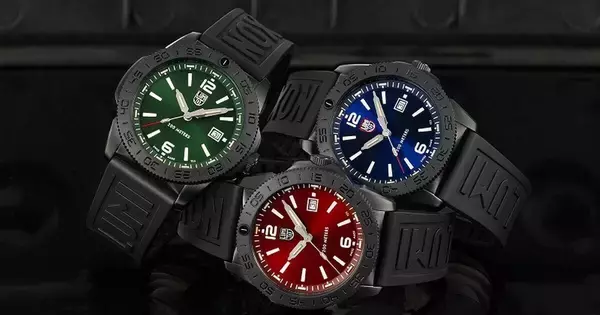 ブラックIPケースに3色のサンレイダイヤル、ルミノックス「PACIFIC DIVER 3120」新作