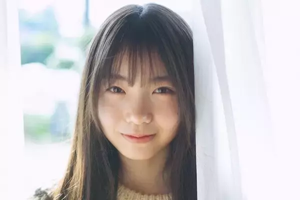 15歳でキャリア10年超! 稲垣来泉、新連載スタートに喜び「ワクワクしています!」