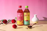 「【セブン‐イレブン】韓国でトレンドの美容素材を使用した「美色韓茶」発売 - ざくろフルーツティー＆あずきブレンドティー」の画像1