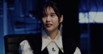 雨の日に傘もささず、家の前にいた“明らかに変な人”…その正体に騒然