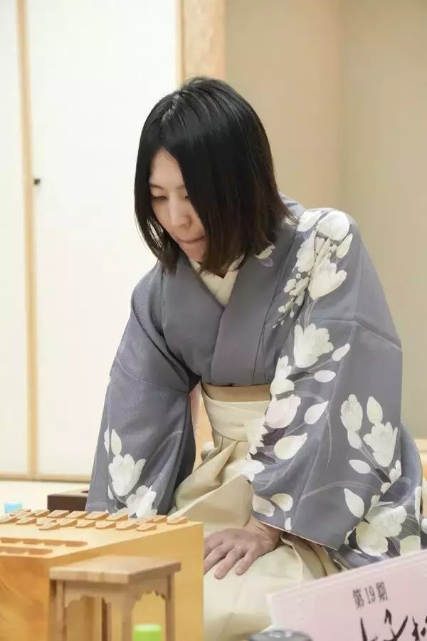 相振り矢倉はこう崩せ！　福間女王が西山女流三冠の挑戦退け女王防衛　第19期マイナビ女子オープン五番勝負第５局