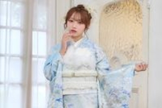 辻希美の長女・希空、艶やかな振袖姿を披露　バラや牡丹…さまざまな柄を着こなす