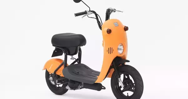 バイクのクイズ 第58回 新車で5万9,800円!? 2003年に登場した激安原付スクーターの名前は?