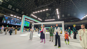 ファミマが両国国技館でファッションショー!? 「ファミフェス2026」をのぞいてきた