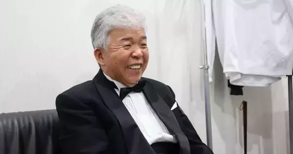 18年無休、ワンコインで200章。村上ショージが語る“舞台に立ち続ける理由”