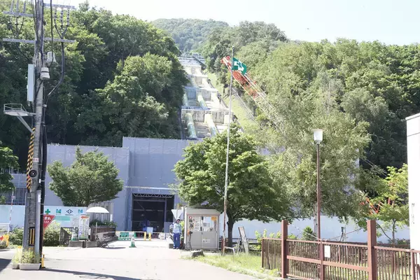 札幌の住宅街で進む「藻岩発電所」リプレース工事、何が変わる? 自然と共存しながら目指す未来