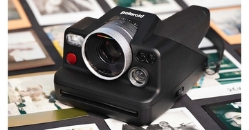 ポラロイド復活！　最新カメラ「Polaroid I-2」日本発売決定、早期購入は9万円台