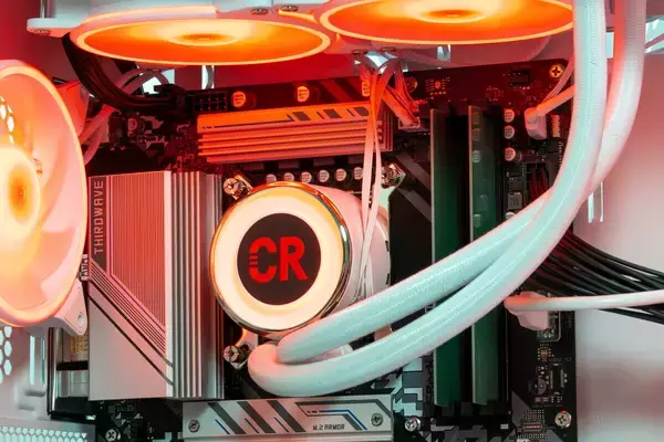 GALLERIA×Crazy RaccoonコラボゲーミングPCレビュー！ ホワイトケースに映える鮮やかなライティング