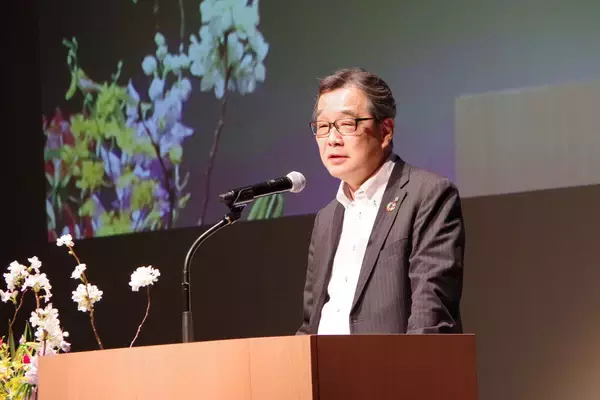 リコージャパン入社式、新入社員の本音は「緊張62%」も行動は積極的