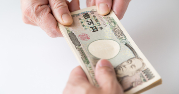 知り合いが都内で一人暮らしの大学生の娘に「毎月30万円の仕送り」をしています、贈与税の対象にならないのでしょうか?