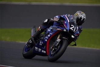 ヤマハ発動機、横浜で「鈴鹿8耐」の展示イベント『Full Throttle!YAMAHA RACING!』を開催 – 決勝のライブ上映も