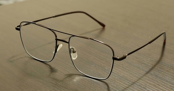 その"見えにくさ"、本当に老眼? 眼科医が指摘する、老眼と思い込みやすい目の病気