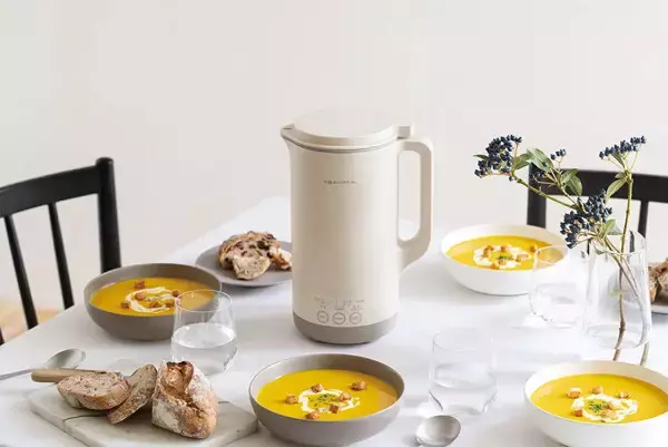 【SNSで話題】レコルト「自動調理ポット」にたっぷりサイズが登場 -「たべるスープ」モードも新たに搭載