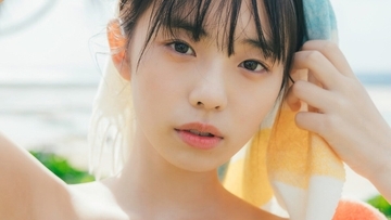 菊地姫奈、高校時代の“成長アルバム”が写真集1位に「一瞬でも見逃さないで欲しい」